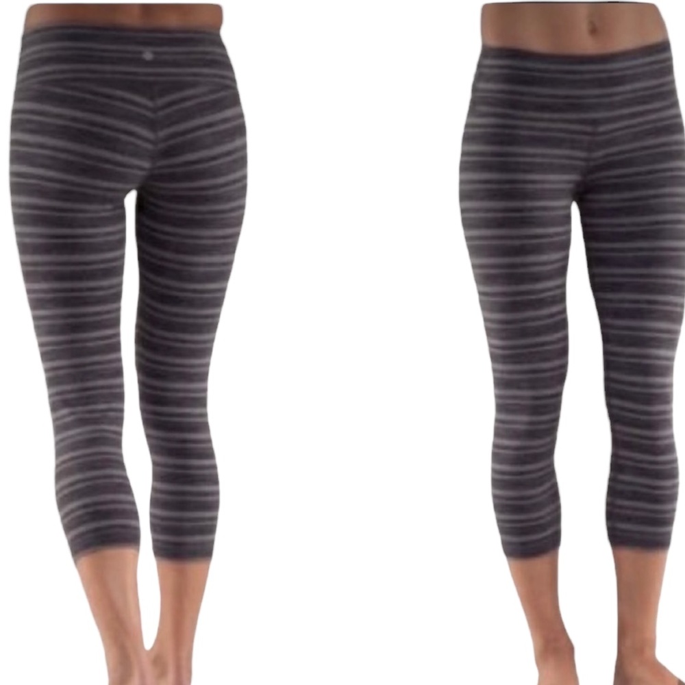 Lululemon Cropped Cyber Striped Deep Gray leggings